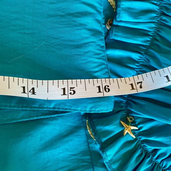 Marie Antoinette Rococo 18th Century French Court Dress Halloween Costume - Picture 13 of 16